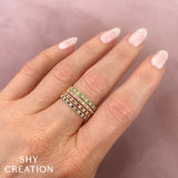 0.10CT DIAMOND & 0.10CT EMERALD BAND