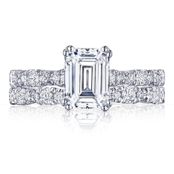 Emerald Solitaire Engagement Ring - Image 4