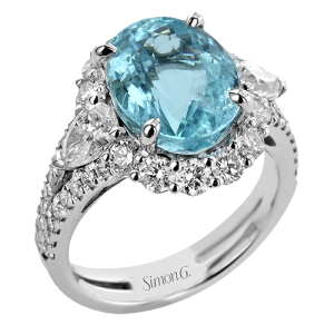 Color Ring in 18k Gold with Diamonds