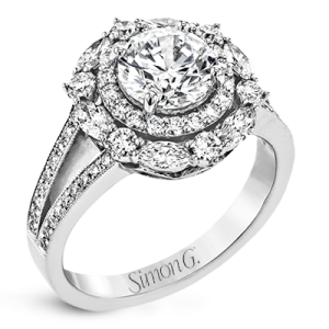 Engagement Ring in 18k Gold with Diamonds