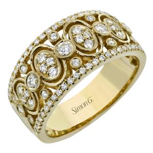 Right Hand Ring in 18k Gold with Diamonds