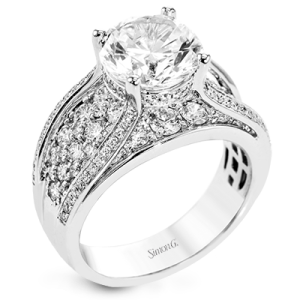 Engagement Ring in 18k Gold