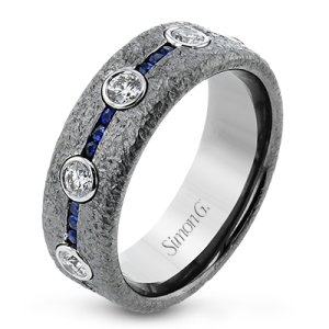 Men Ring in 14k Gold with Diamonds