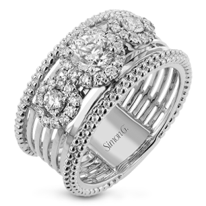 Right Hand Ring in 18k Gold with Diamonds