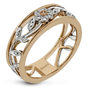 Right Hand Ring in 18k Gold with Diamonds