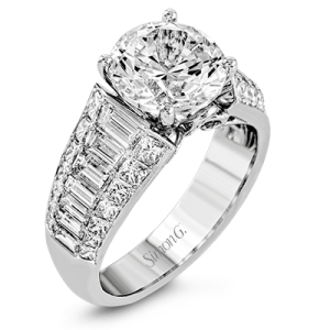 Engagement Ring in 18k Gold