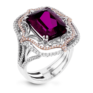 Color Ring in 18k Gold with Diamonds