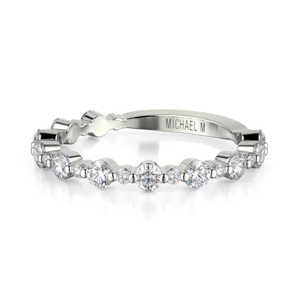 Classic Diamond Cluster Band