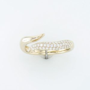 14K YELLOW GOLD DIAMOND  RING
