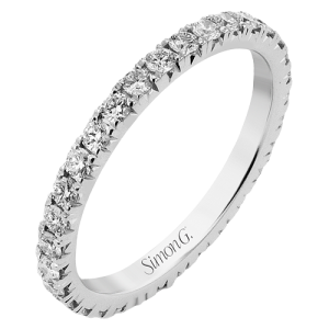 Wedding Band in 18k Gold with Diamonds