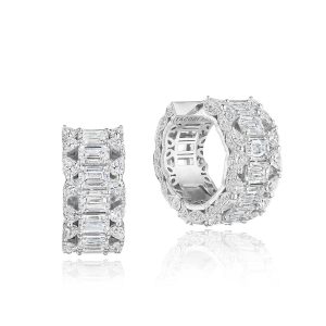 Linear Earring in Platinum